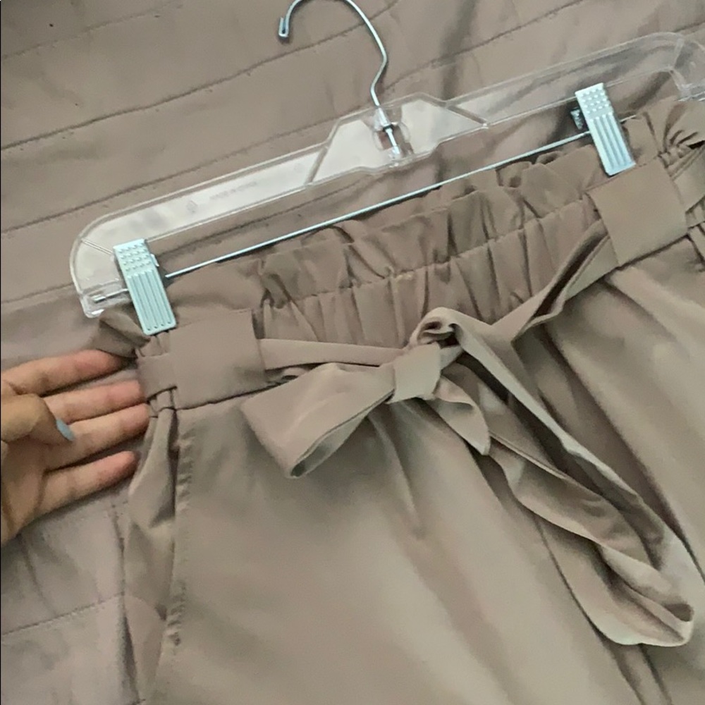 Pants - Picture 2 of 4